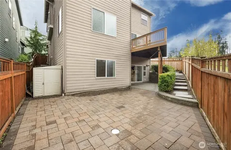 801 3rd Place NE Issaquah WA 98029