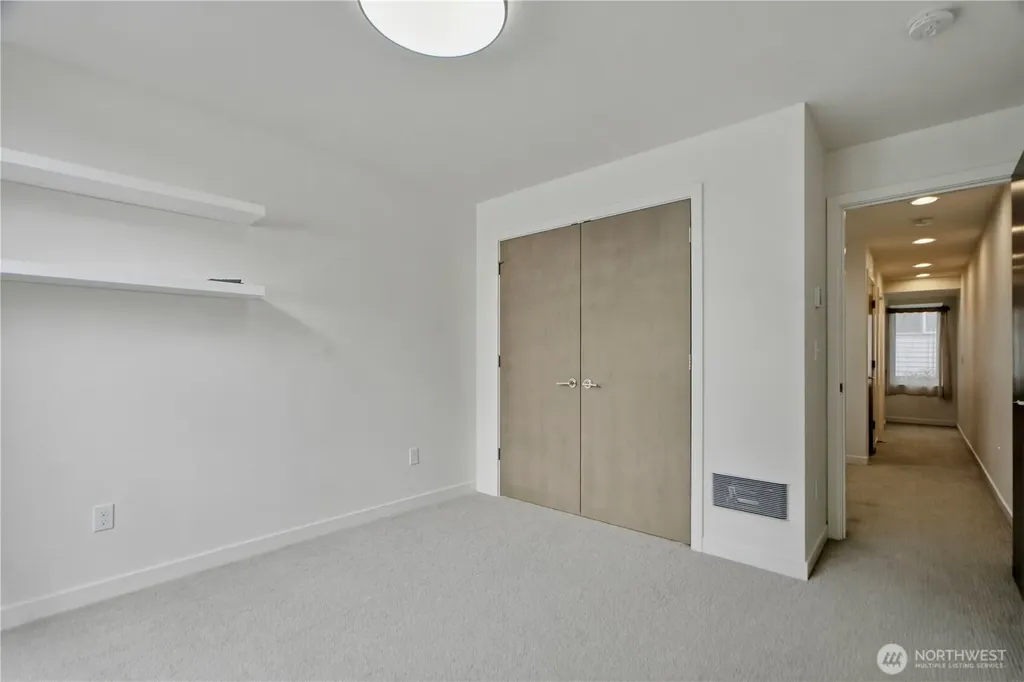 14013 Greenwood Avenue N Seattle WA 98133