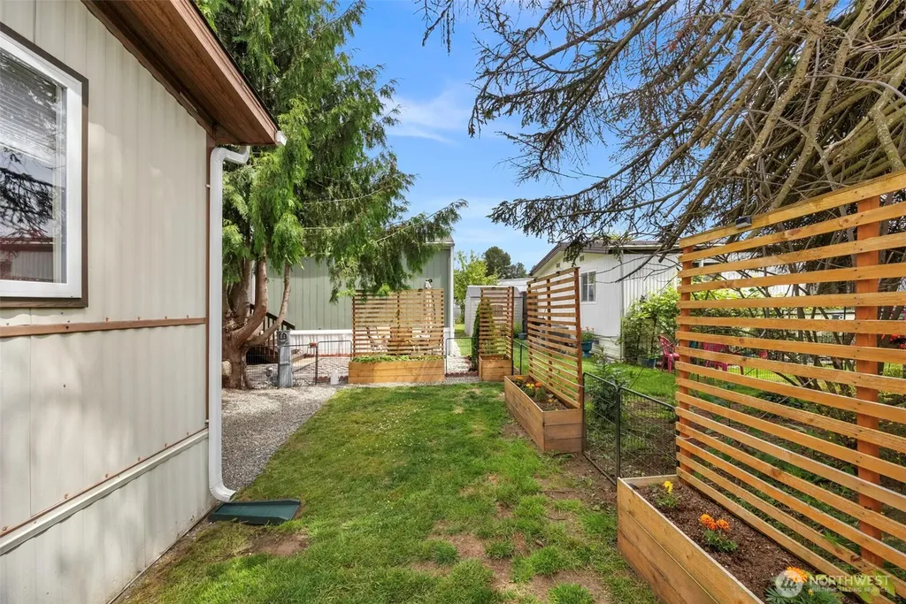 16600 25th Avenue NE Marysville WA 98271