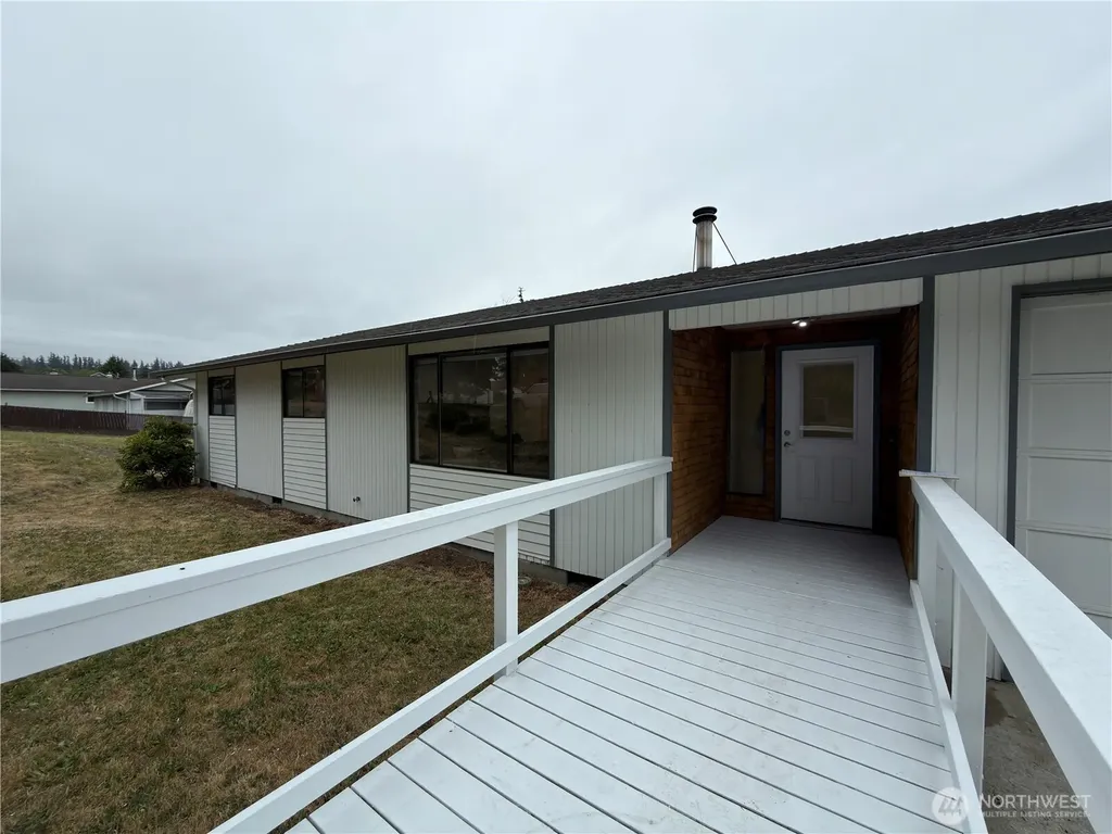 826 N Beech Street Port Angeles WA 98362