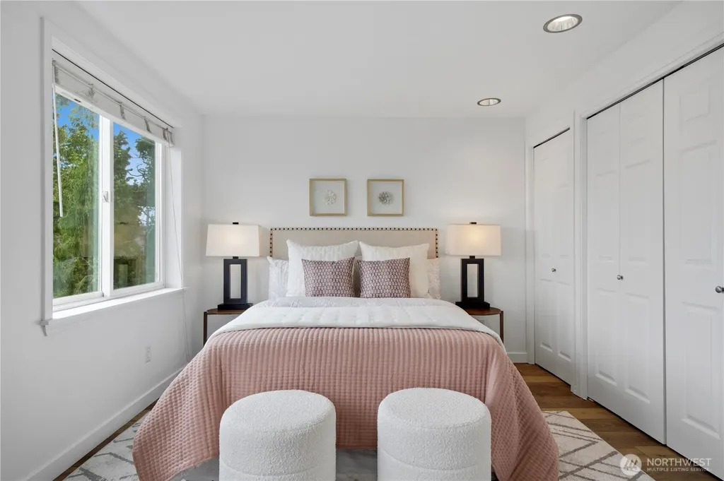 936 N 35th Street Seattle WA 98103