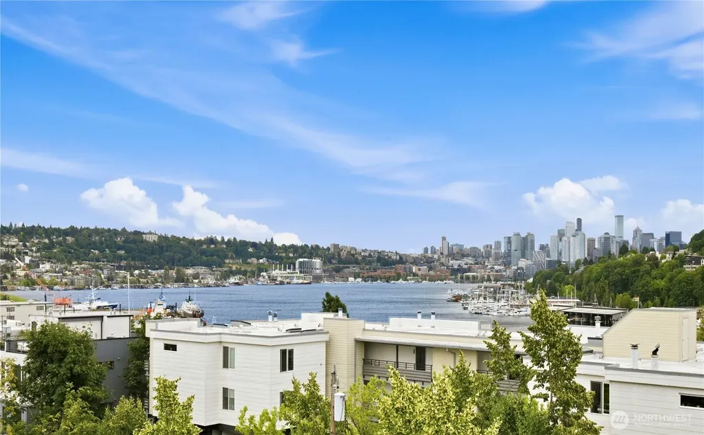 936 N 35th Street Seattle WA 98103