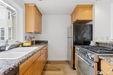 936 N 35th Street Seattle WA 98103