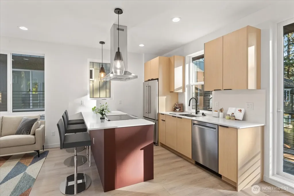 10746 Interlake Avenue N Seattle WA 98133