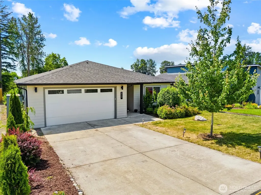 2773 Sandwood Lane Blaine WA 98230