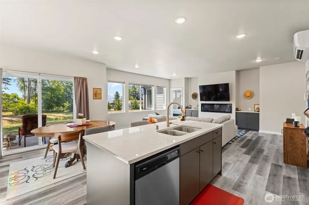 2773 Sandwood Lane Blaine WA 98230