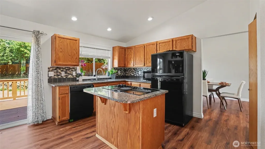 15532 156th Court SE Renton WA 98058