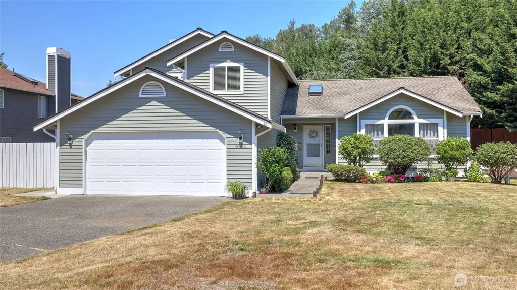 15532 156th Court SE Renton WA 98058