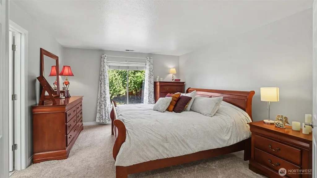 15532 156th Court SE Renton WA 98058