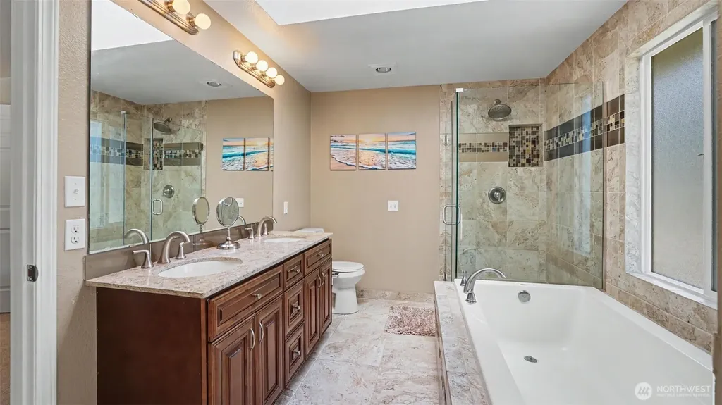 15532 156th Court SE Renton WA 98058