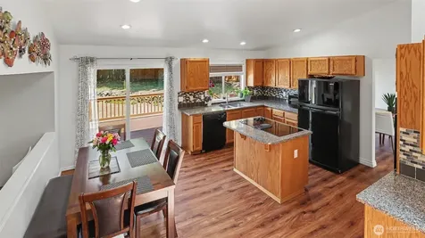 15532 156th Court SE Renton WA 98058