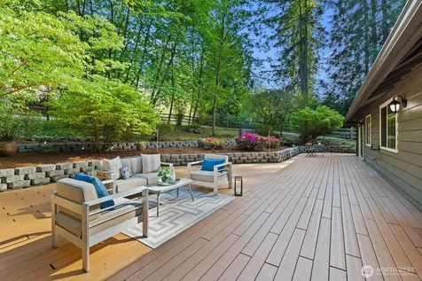 16464 239th Avenue SE Issaquah WA 98027