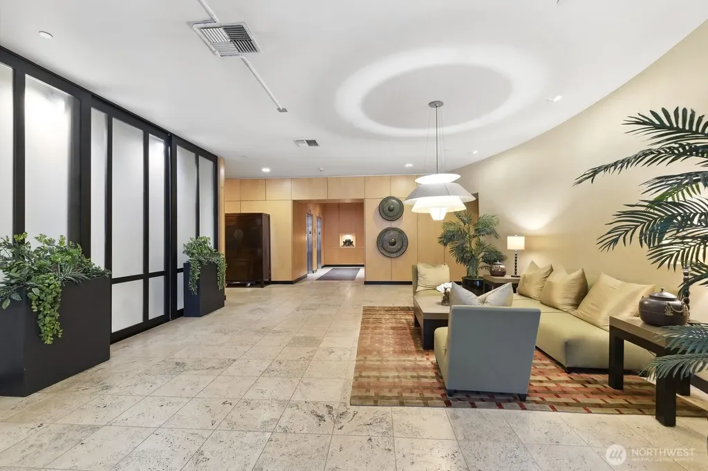 2716 Elliott Avenue Seattle WA 98121