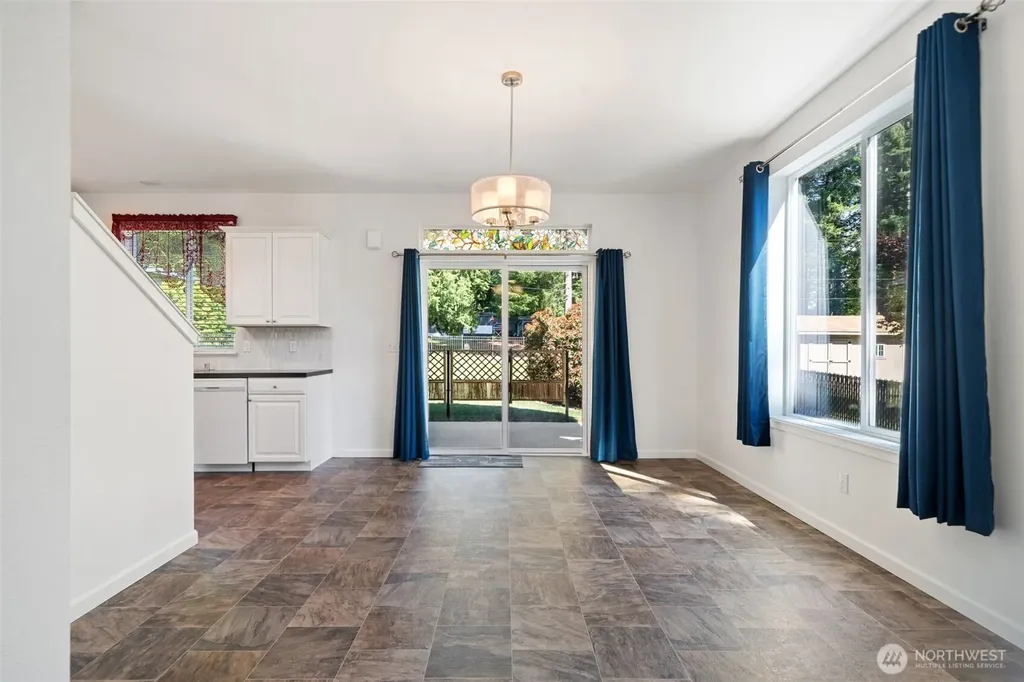 70 E Dabob Road Shelton WA 98584