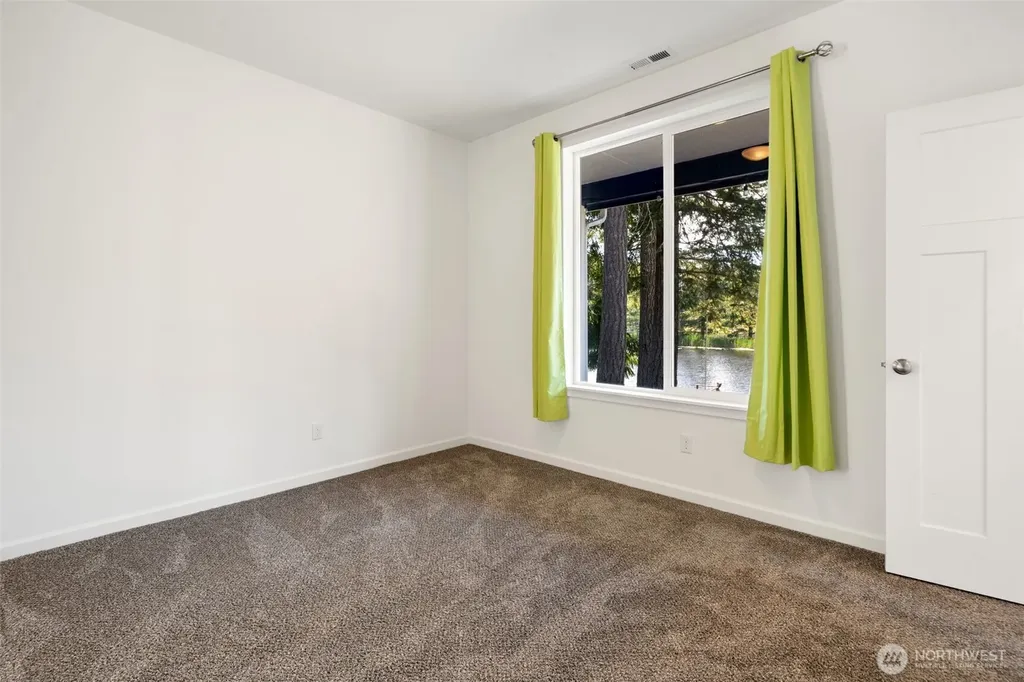 70 E Dabob Road Shelton WA 98584