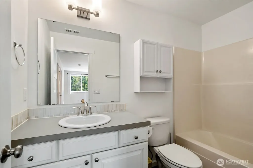 70 E Dabob Road Shelton WA 98584