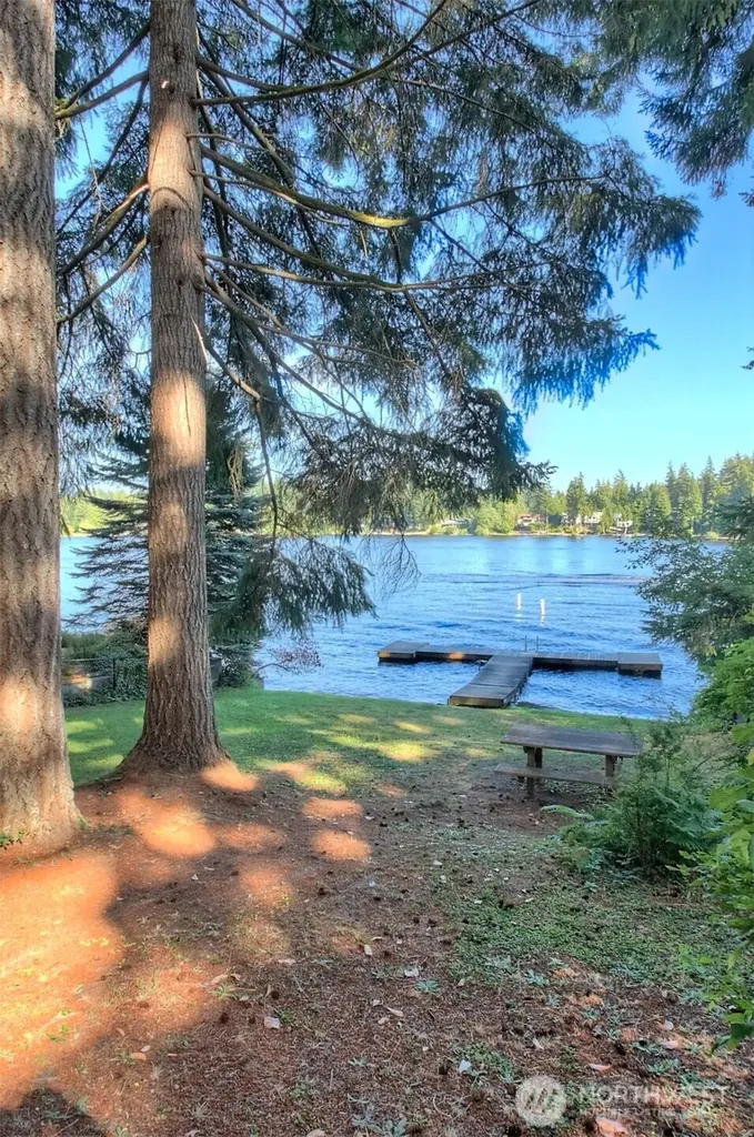 70 E Dabob Road Shelton WA 98584