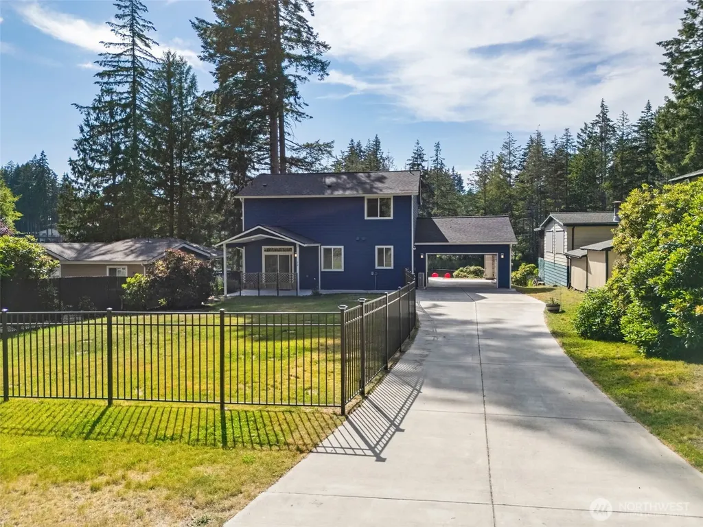 70 E Dabob Road Shelton WA 98584