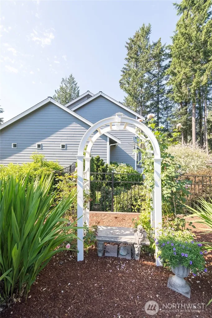 24412 214th Avenue SE Maple Valley WA 98038