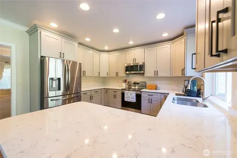 24412 214th Avenue SE Maple Valley WA 98038