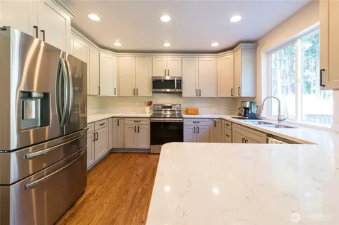24412 214th Avenue SE Maple Valley WA 98038