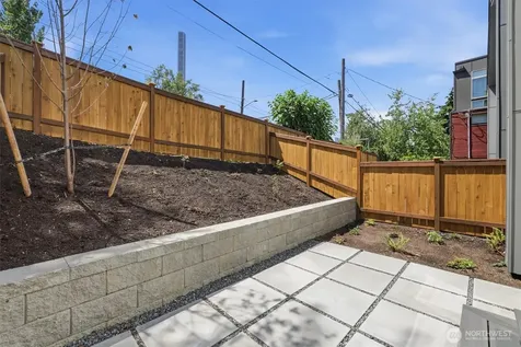 1401 29th Avenue Seattle WA 98122