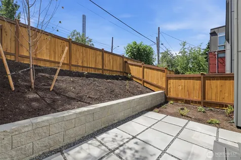 1401 29th Avenue Seattle WA 98122
