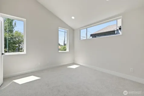 1401 29th Avenue Seattle WA 98122