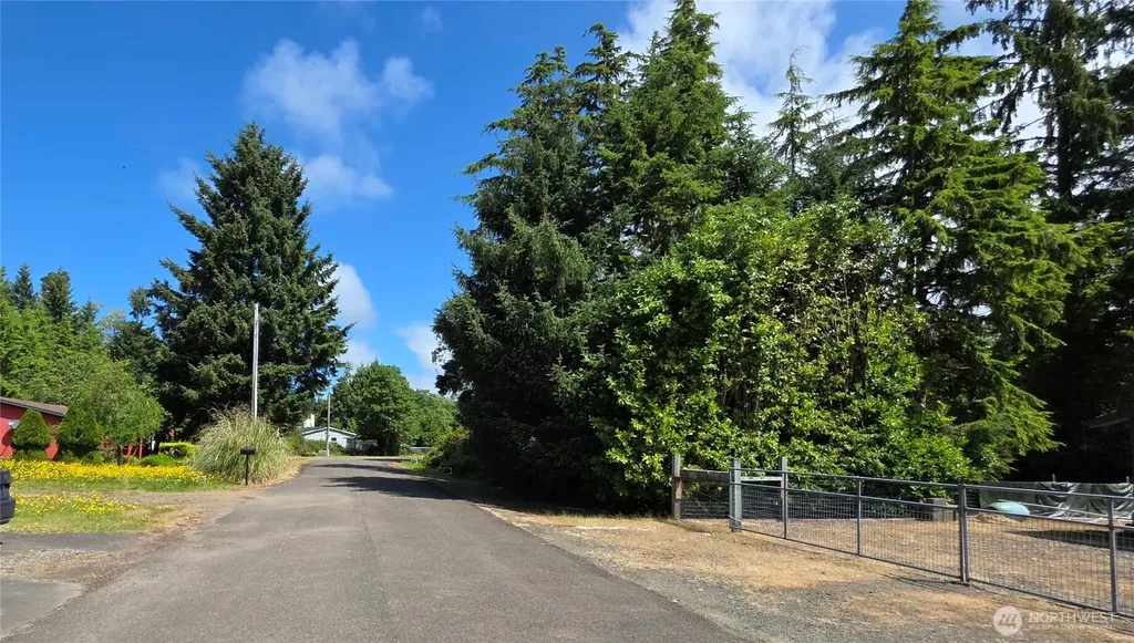 23819 Hope Place Ocean Park WA 98640