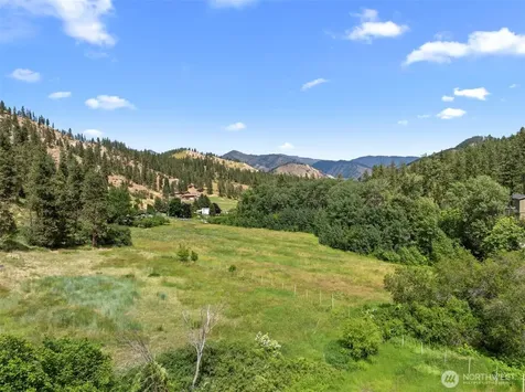 82 Karl Downs Lane Cashmere WA 98815