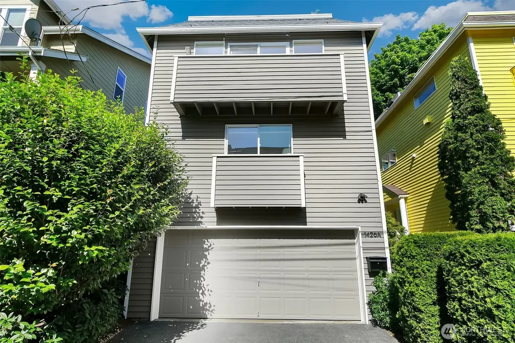 1426 18th Avenue Seattle WA 98122