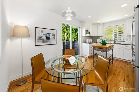 1426 18th Avenue Seattle WA 98122