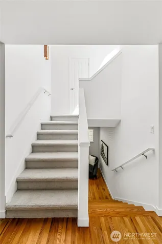 1426 18th Avenue Seattle WA 98122