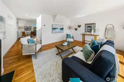 1426 18th Avenue Seattle WA 98122