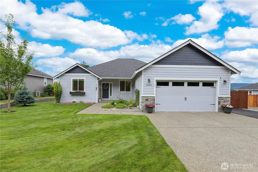 10135 Albany Park Lane SW Rochester WA 98579
