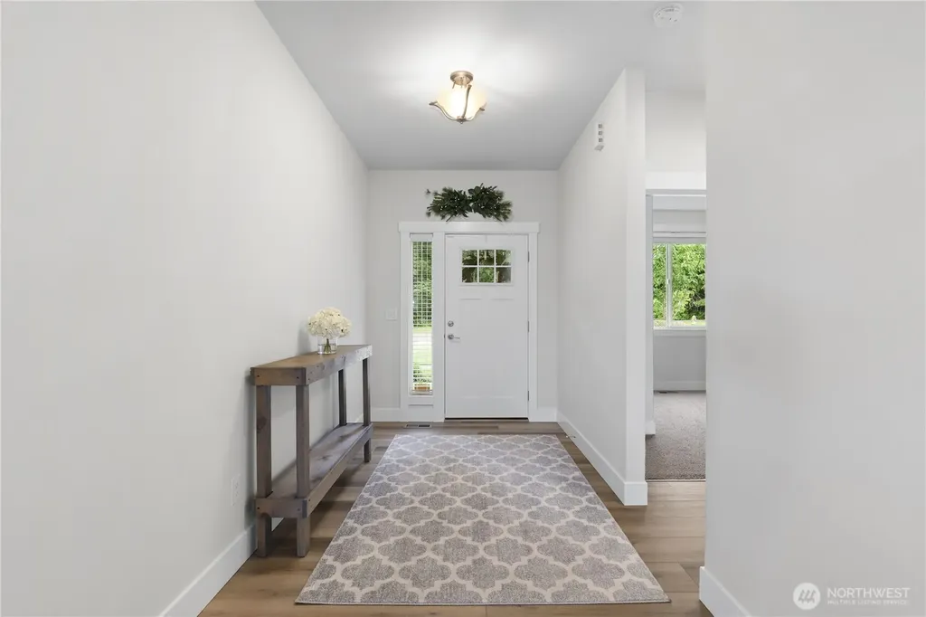 10135 Albany Park Lane SW Rochester WA 98579