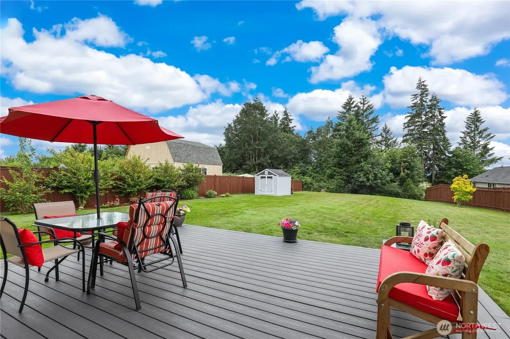 10135 Albany Park Lane SW Rochester WA 98579