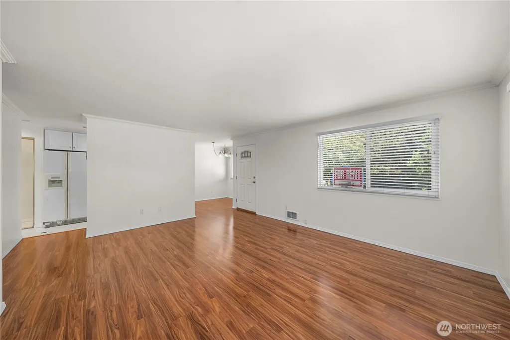 809 N 6th Street Renton WA 98057
