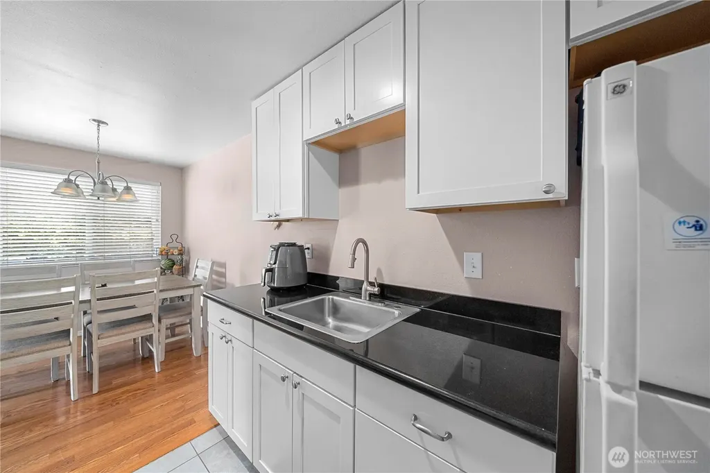 809 N 6th Street Renton WA 98057