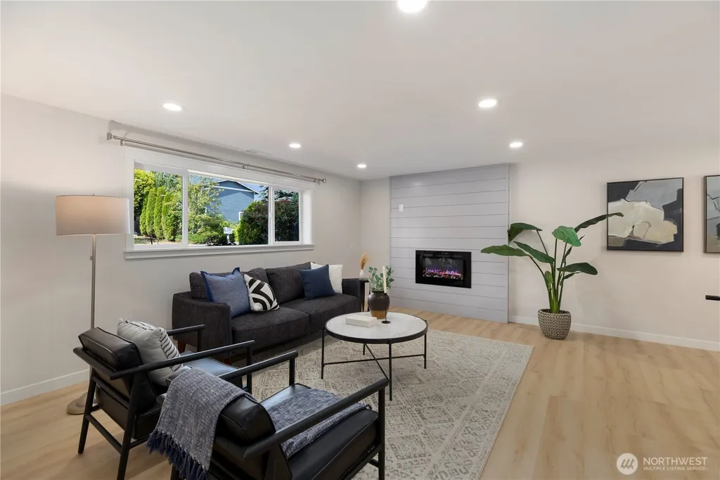 12625 NE 133rd Place Kirkland WA 98034