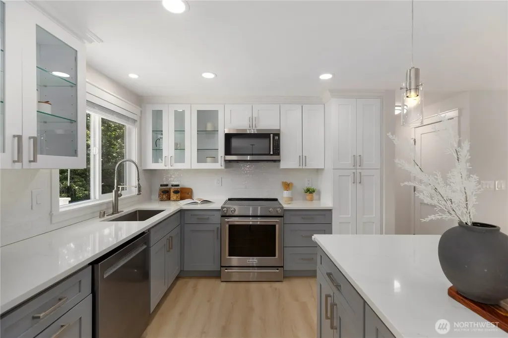 12625 NE 133rd Place Kirkland WA 98034