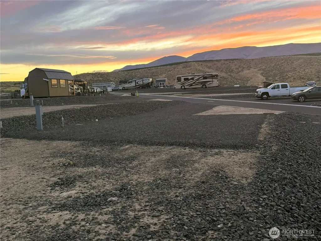 1769 Naches Wenas Road Selah WA 98942