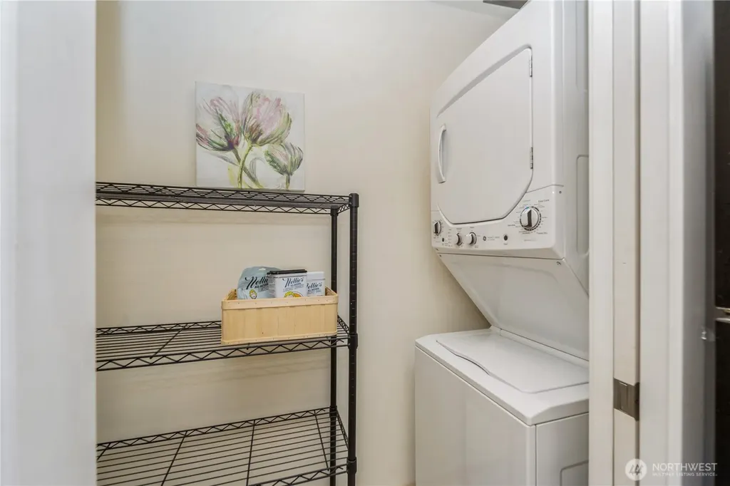 2801 1st Avenue Seattle WA 98121