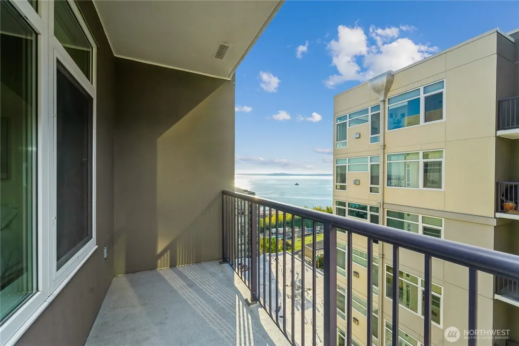 2801 1st Avenue Seattle WA 98121