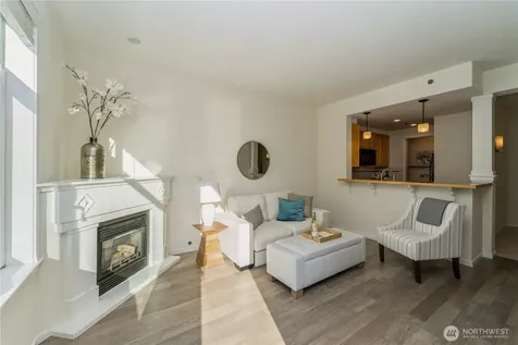 2801 1st Avenue Seattle WA 98121