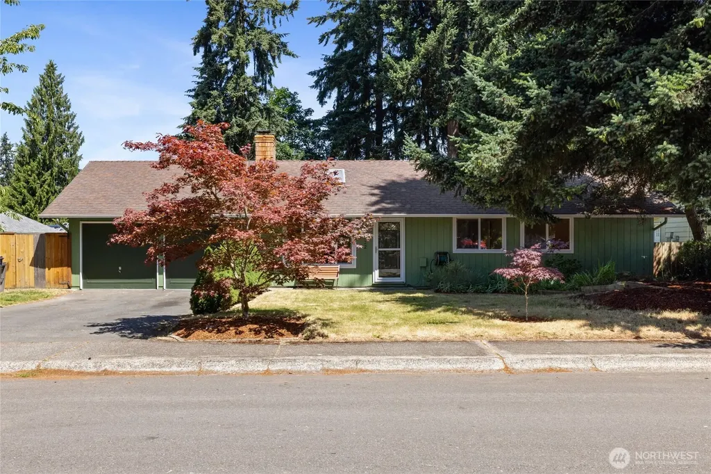 1622 SW 350th Street Federal Way WA 98023