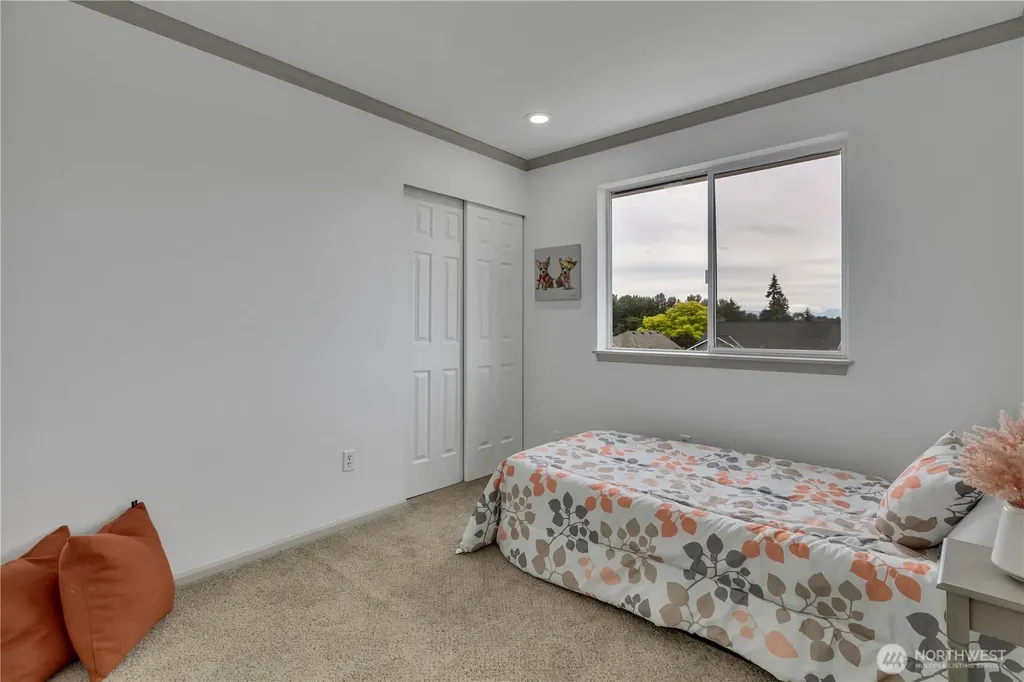 11746 SE 268th Street Kent WA 98030