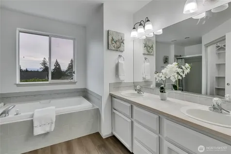 11746 SE 268th Street Kent WA 98030