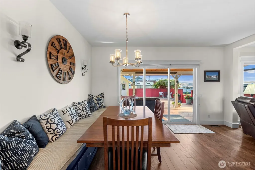 800 Autumn Crest Drive Wenatchee WA 98801