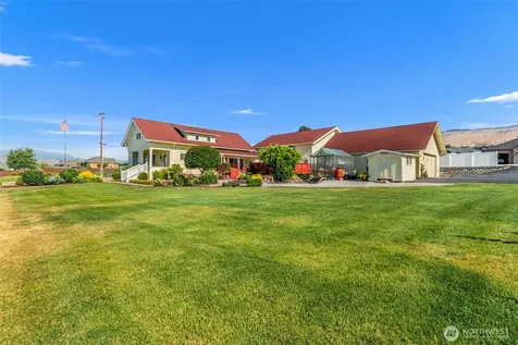 800 Autumn Crest Drive Wenatchee WA 98801